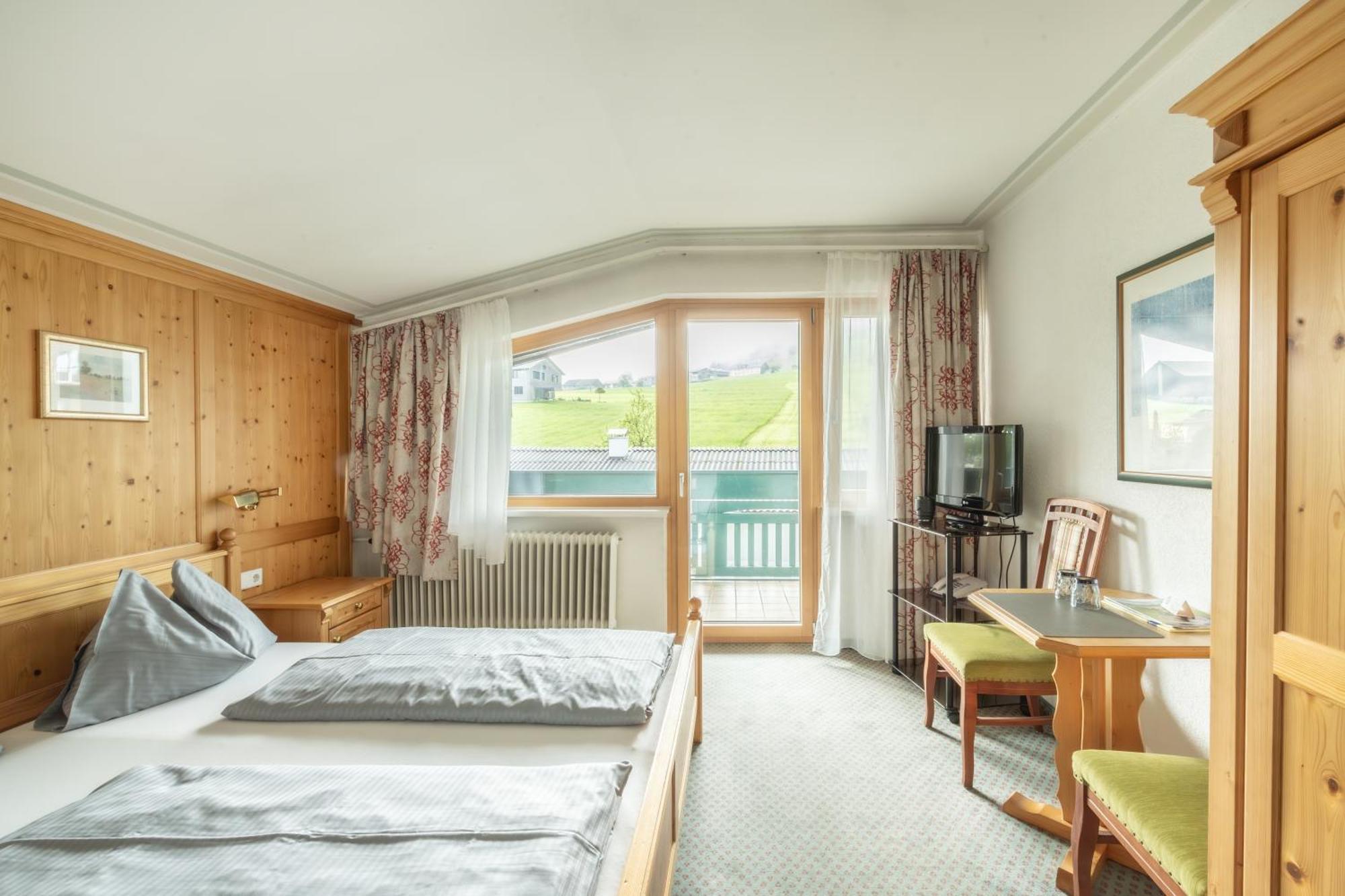 Hotel Engel Alberschwende Dış mekan fotoğraf